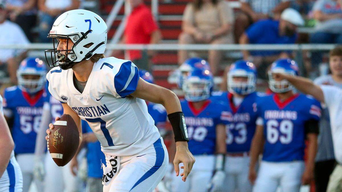 Lexington Christian’s Cutter Boley (7), the No. 12 ranked player in the country in the class of 2025 according to Rivals, will reveal his college choice 11 a.m. Thursday at LCA.