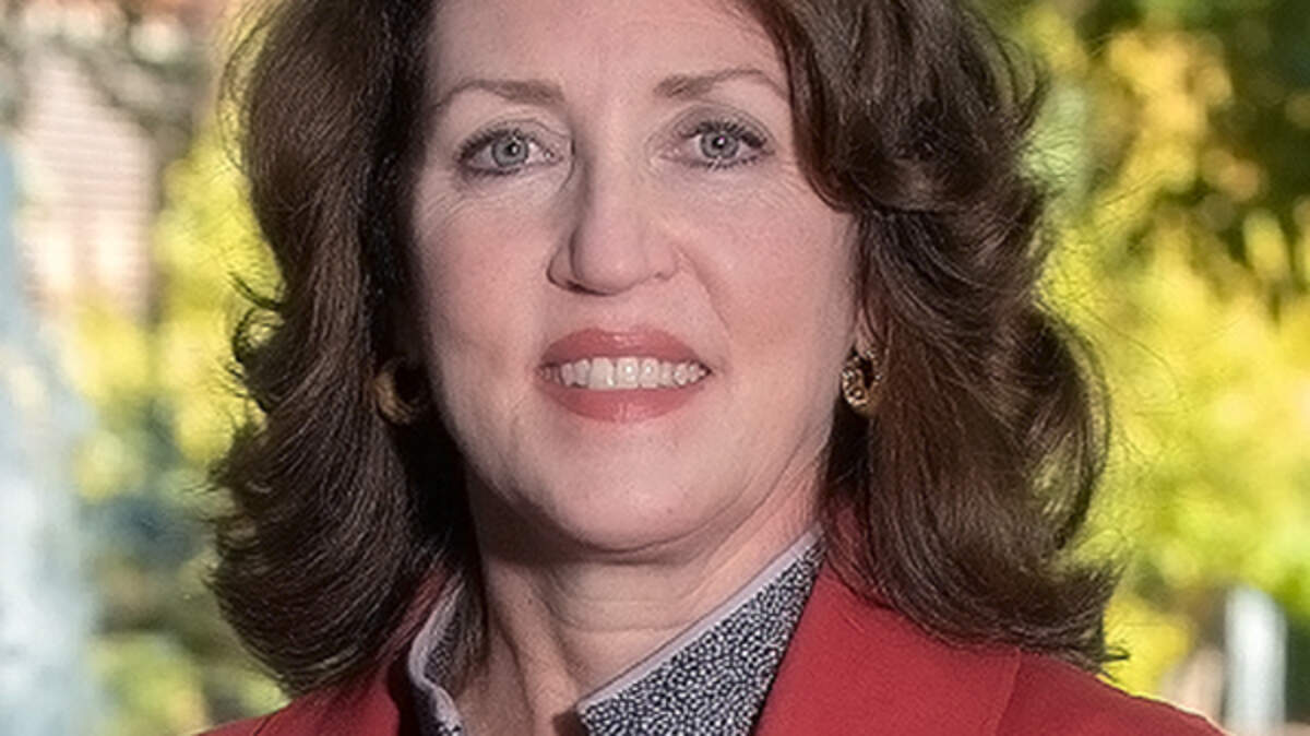 Leslie Smart
