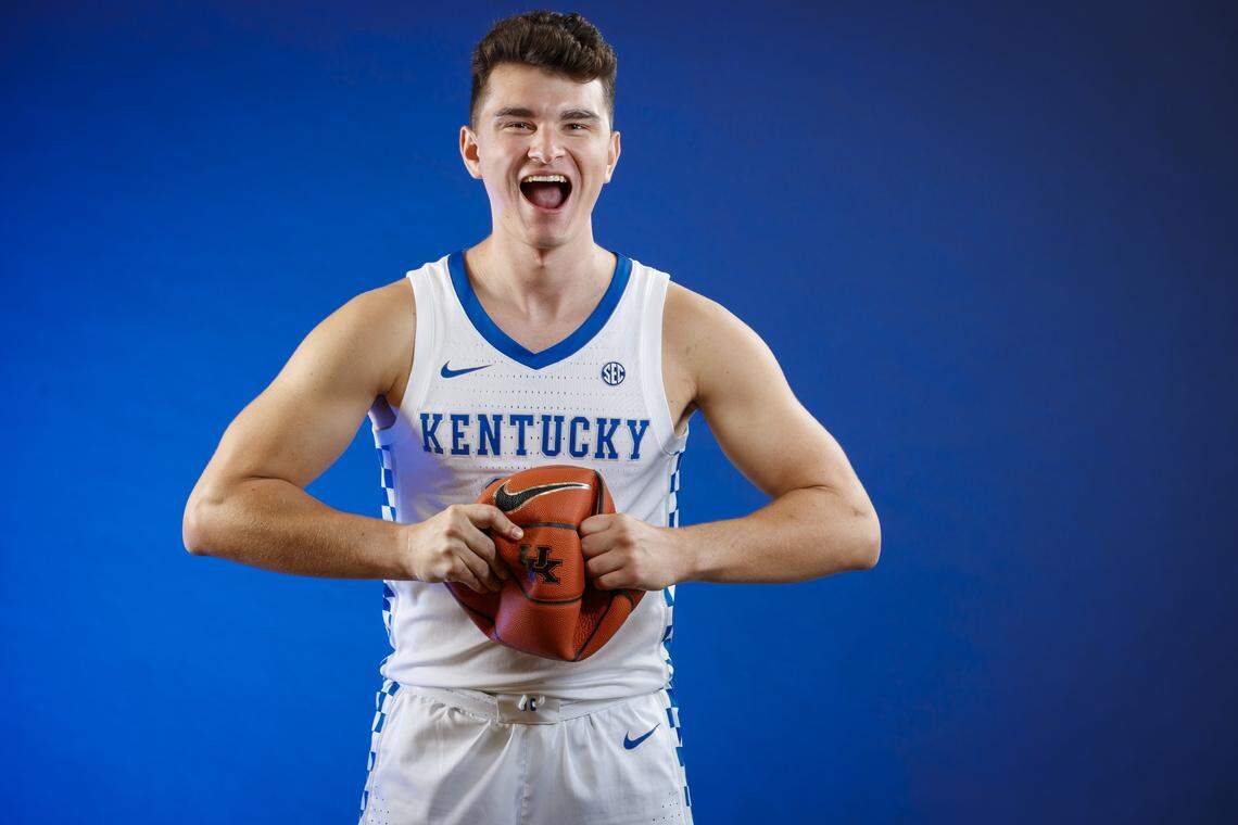 Riley Welch said he chose jersey No. 13 because it was Hall of Famer Steve Nash's number.