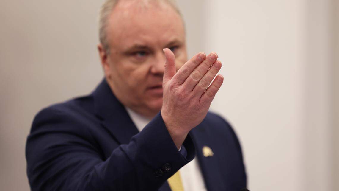 KY legislature halts efforts to remove Supreme Court judge, Fayette school board chair