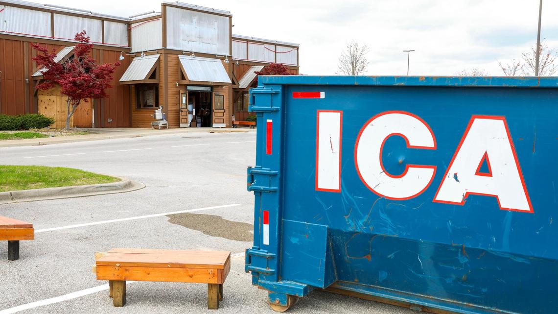 Renovations have started at the old location of Logan’s Roadhouse in The Plaza at Fayette Mall at 140 Rojay Drive for a new burger restaurant, Ford’s Garage. Workers have been emptying and cleaning up the location recently. The new restaurant will open in late 2025. Photographed Tuesday, April 15, 2025 in Lexington, Ky.