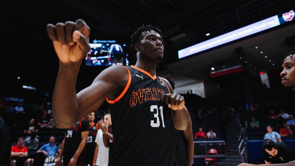 Class of 2024 Kentucky men’s basketball commit Somto Cyril is introduced before playing for Team Overtime in The Basketball Tournament in Dayton, Ohio, on Wednesday night. Cyril is UK’s first commitment in the 2024 recruiting class.