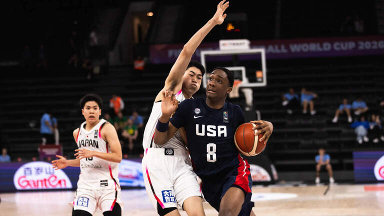 ‘I play the right way.’ Kentucky basketball is involved with a top-10 recruit
