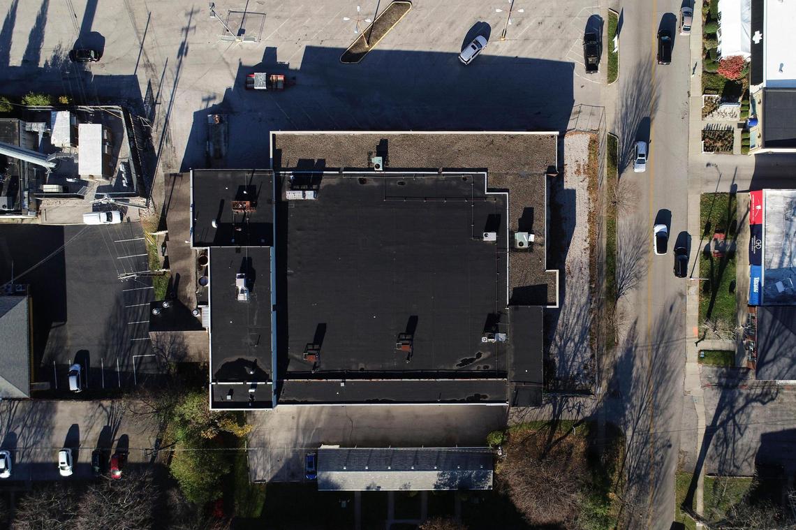 Plans for the property call for a rooftop garden with a 30-foot tree and 88-seat cafe, open for lunch in seasonal weather.