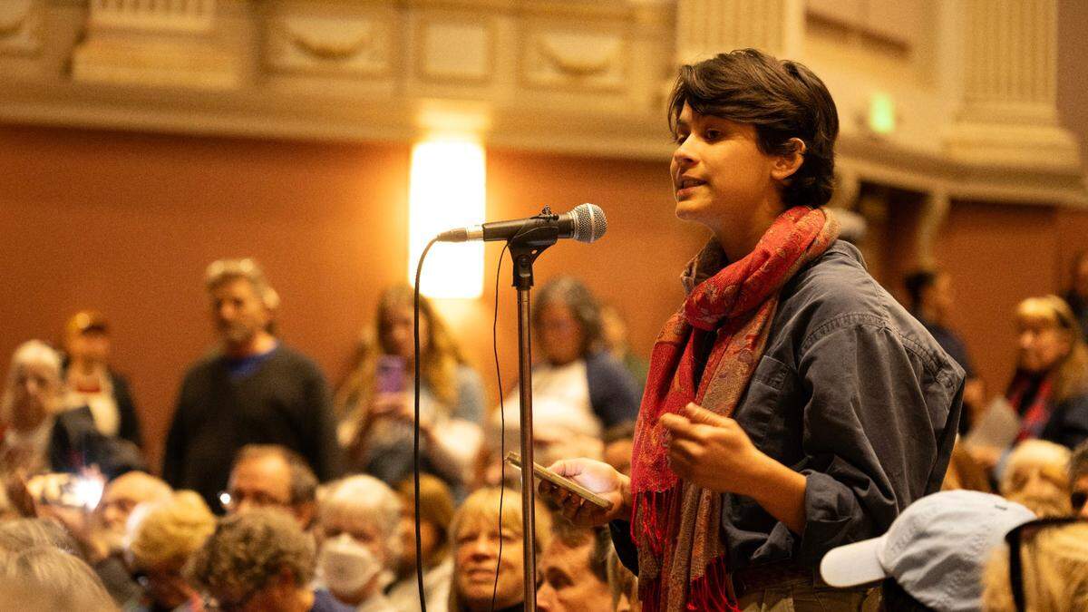Multiple constituents spoke at the People’s Town Hall held on Saturday morning at the Kentucky Theatre, Lexington, KY. Rep. Andy Barr declined an invitation to attend.