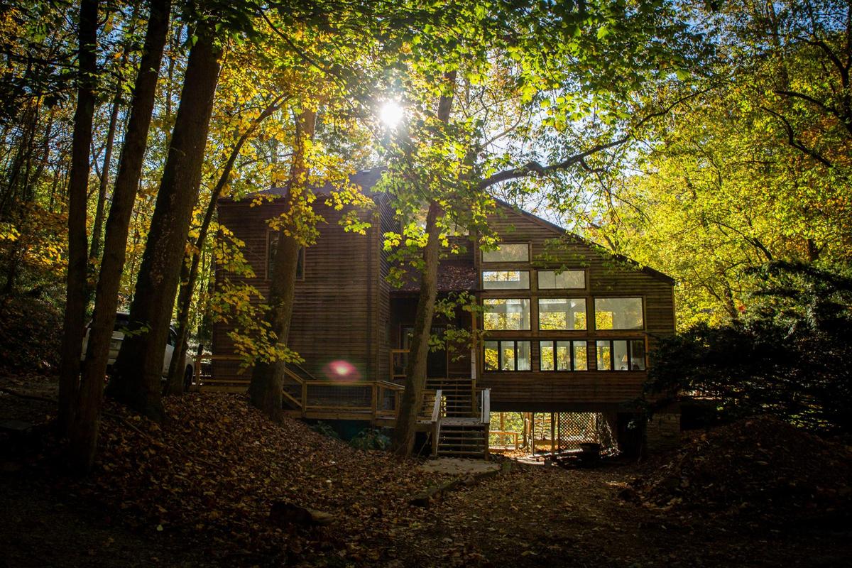 The Boone Creek Lodge is available for rentals through Boone Creek Outdoors in Lexington, Ky.