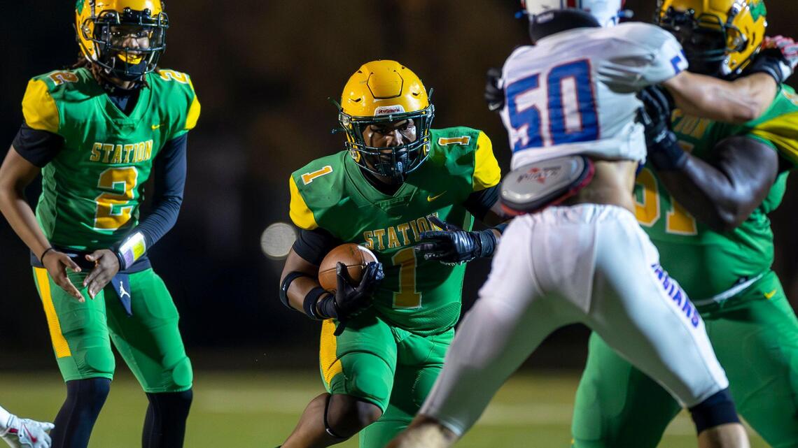 Ky. high school football: Bryan Station tops Madison Central ...