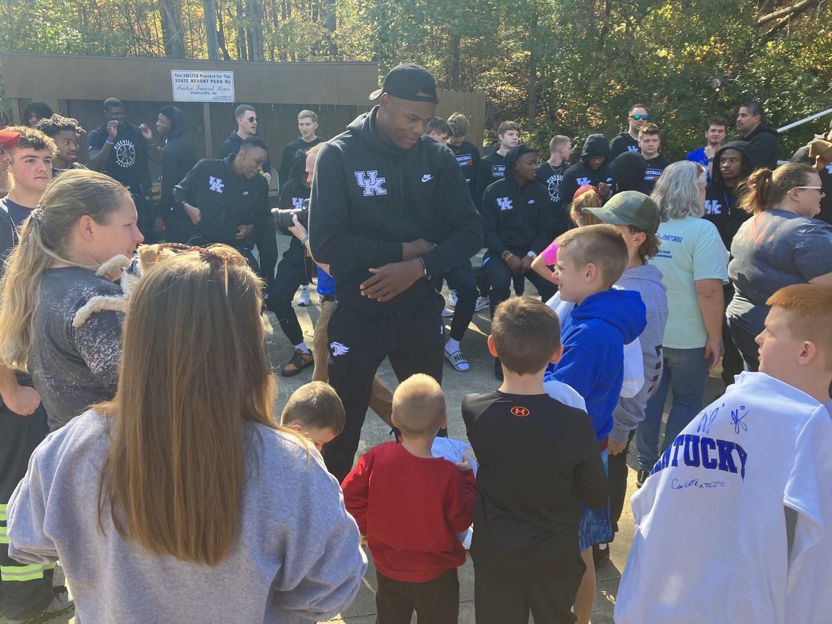 Kentucky basketball star Oscar Tshiebwe spoke to a group of kids at the Jenny Wiley State Resort Park campground Saturday.