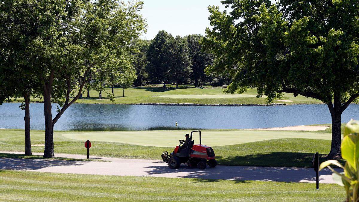No. 18 on the Champions course at Keene Trace Golf Club in Nicholasville is unusual on the PGA Tour in that it’s a par-3 hole.