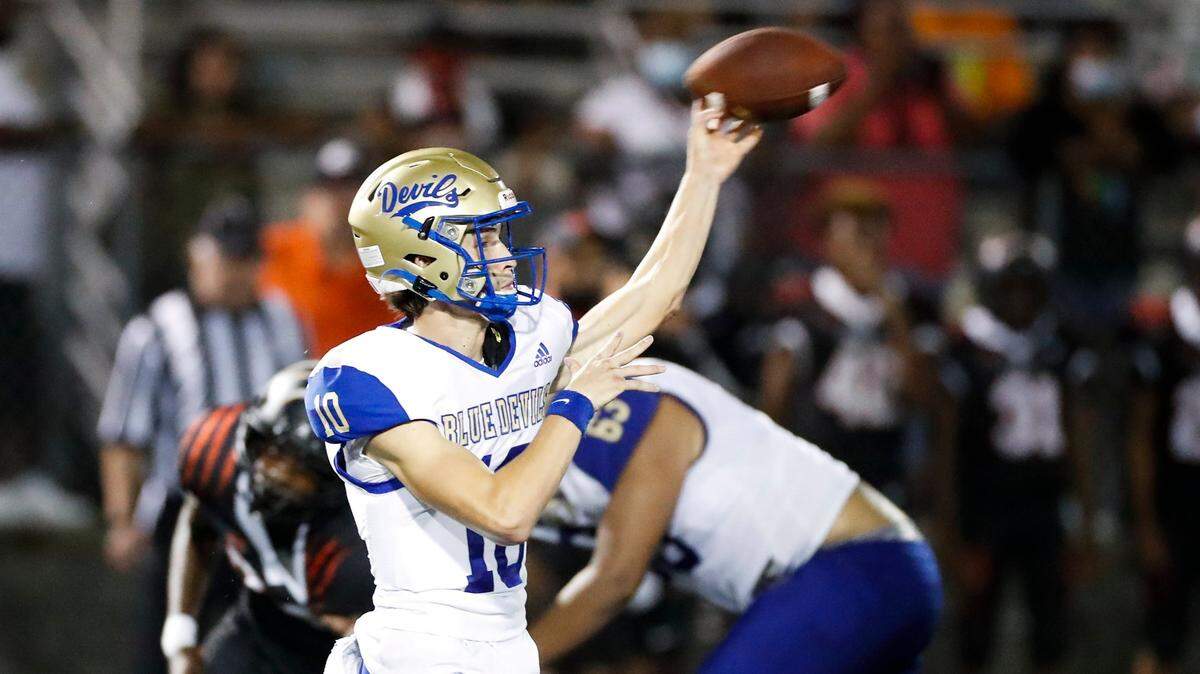 Henry Clay’s Blake VanHorn threw a pass against Fern Creek during the Traditional Bank Bluegrass Bowl at Lexington Catholic on Friday night.