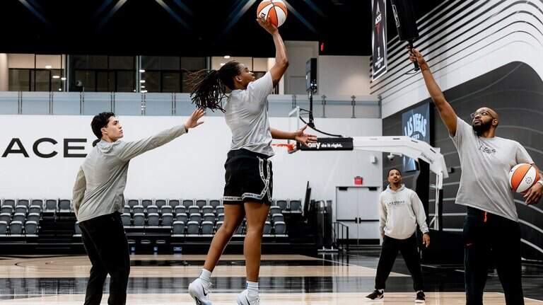 Jordan Obi sees increase in confidence, path to roster with the Las Vegas Aces