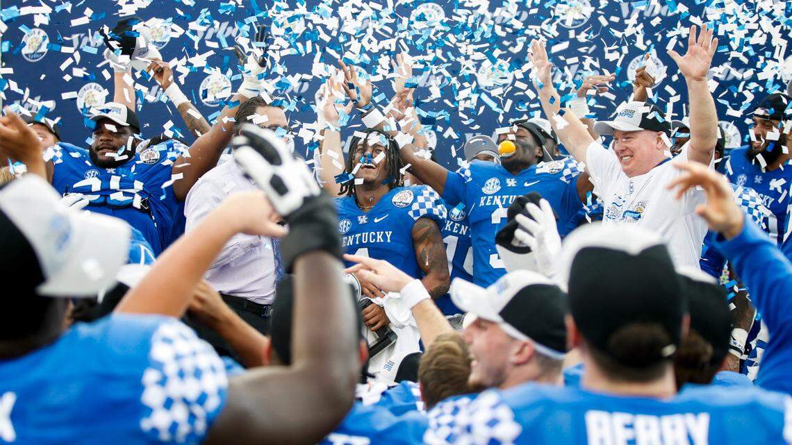 Kentucky football in 2022: What we know, what we don’t, and three predictions