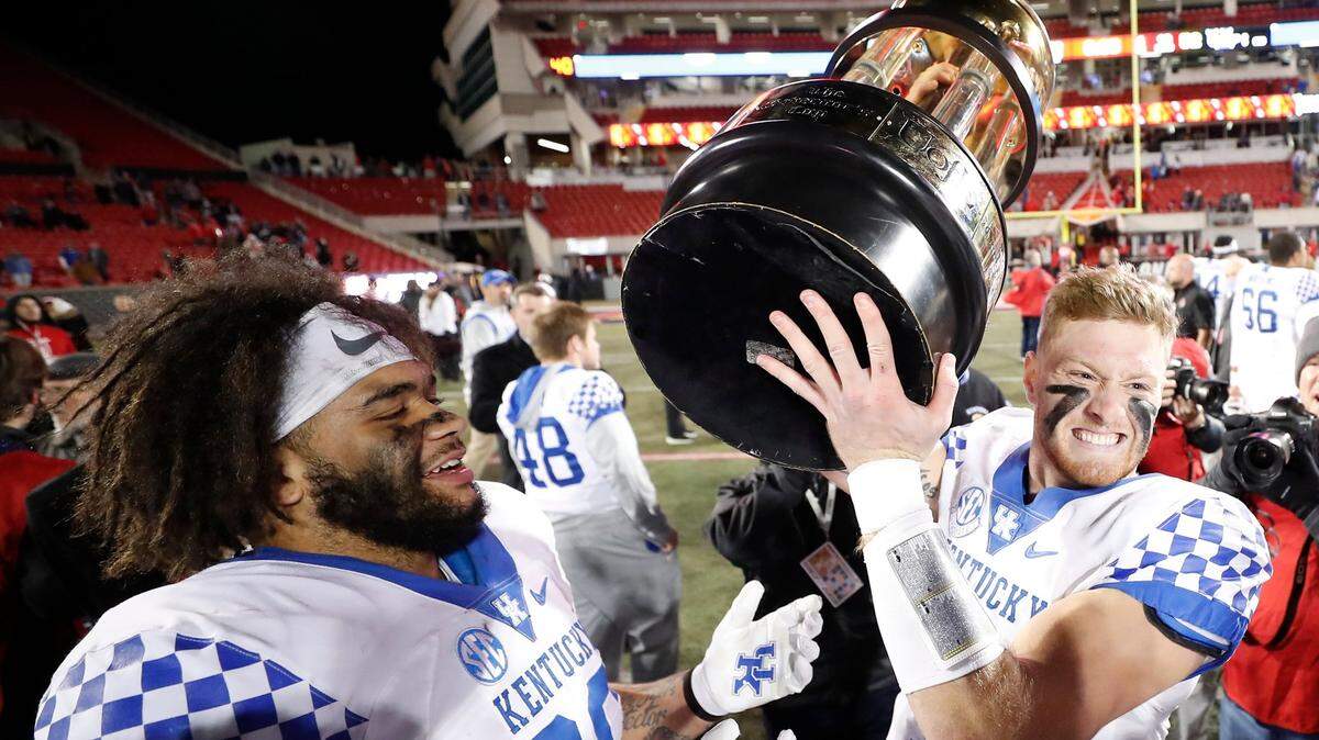 Will Levis came to UK as a ‘running QB.’ He had a record day as one against U of L.