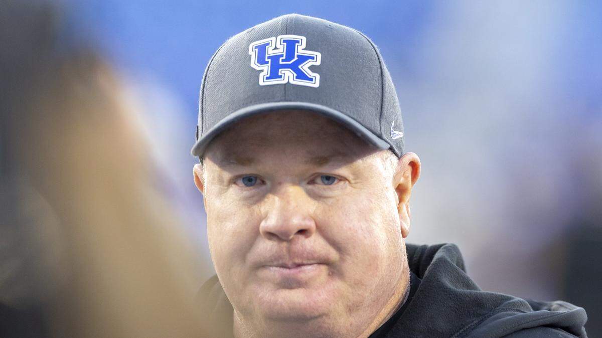 With Toledo, Mark Stoops enters pivotal UK football season with a tricky opener