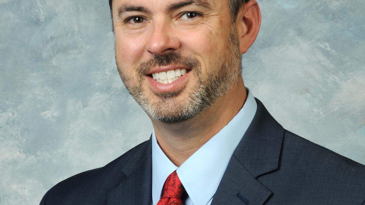 Kentucky GOP bill would require schools to tell parents if their kids are transgender