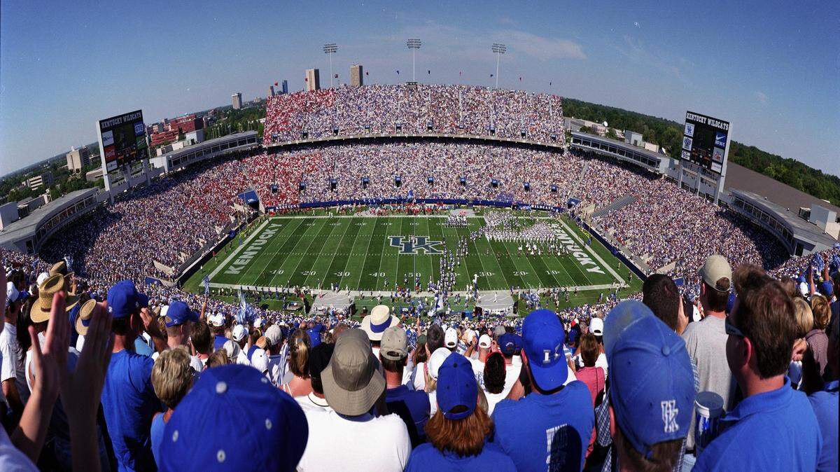 A panoramic view of Commonwealth Stadium before the UK vs UL  football game Saturday Sept. 4, 1999. This was the first game in  the newly renovated Commonwealth Stadium. Photo by Charles Bertram  | Staff