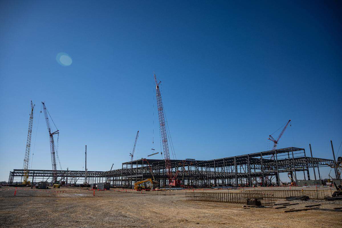 Construction is progressing at the BlueOval SK Battery Park outside Elizabethtown, Ky. The manufacturing facility is a partnership between Ford Motor Co. and SK On, a South Korea-based developer of electric vehicle batteries.