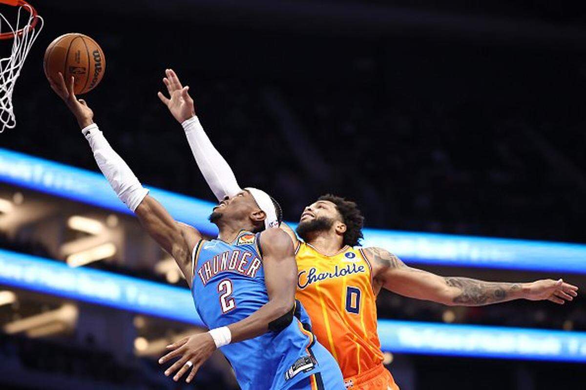 Oklahoma City Thunder star Shai Gilgeous-Alexander (2), the former Kentucky Wildcats standout, has been voted the 2025 Lexington Herald-Leader Kentucky Sports Figure of the Year.