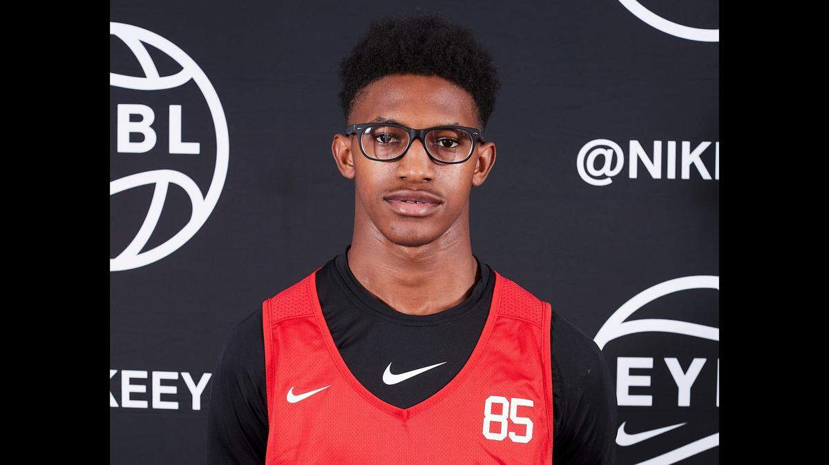 Atlanta (Texas) standout Daimion Collins is one of the most athletic frontcourt players in the class of 2021.