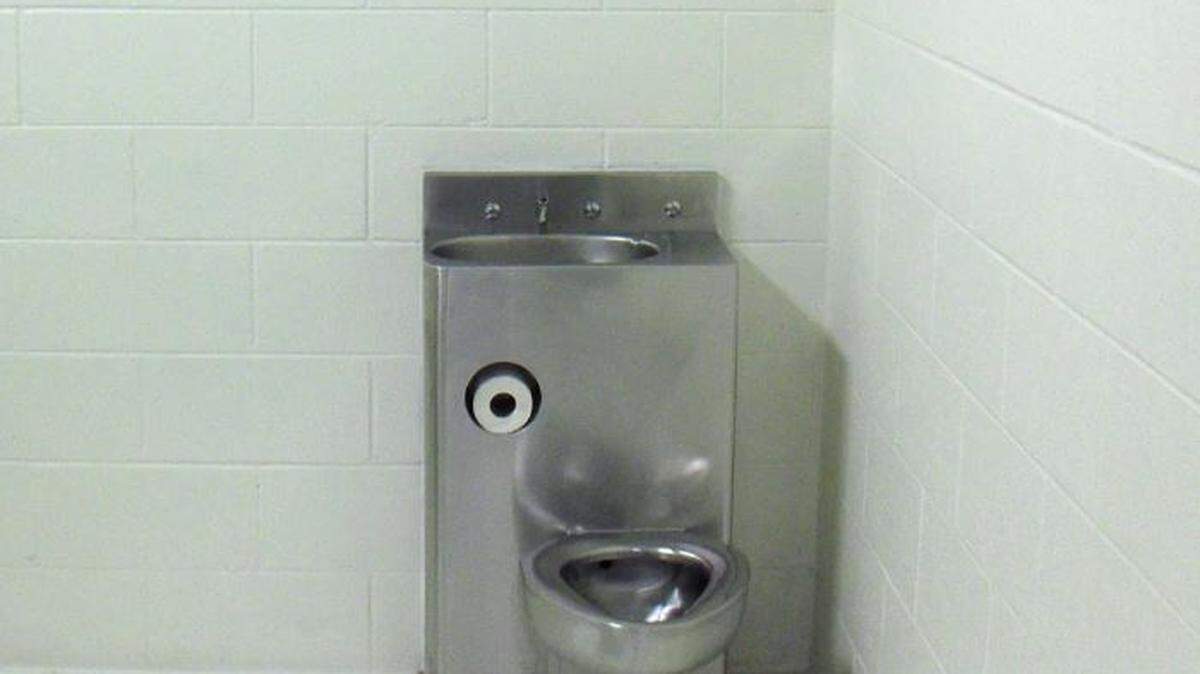 KY juvenile justice guards laughed as they pranked mentally ill boy with a flushing toilet