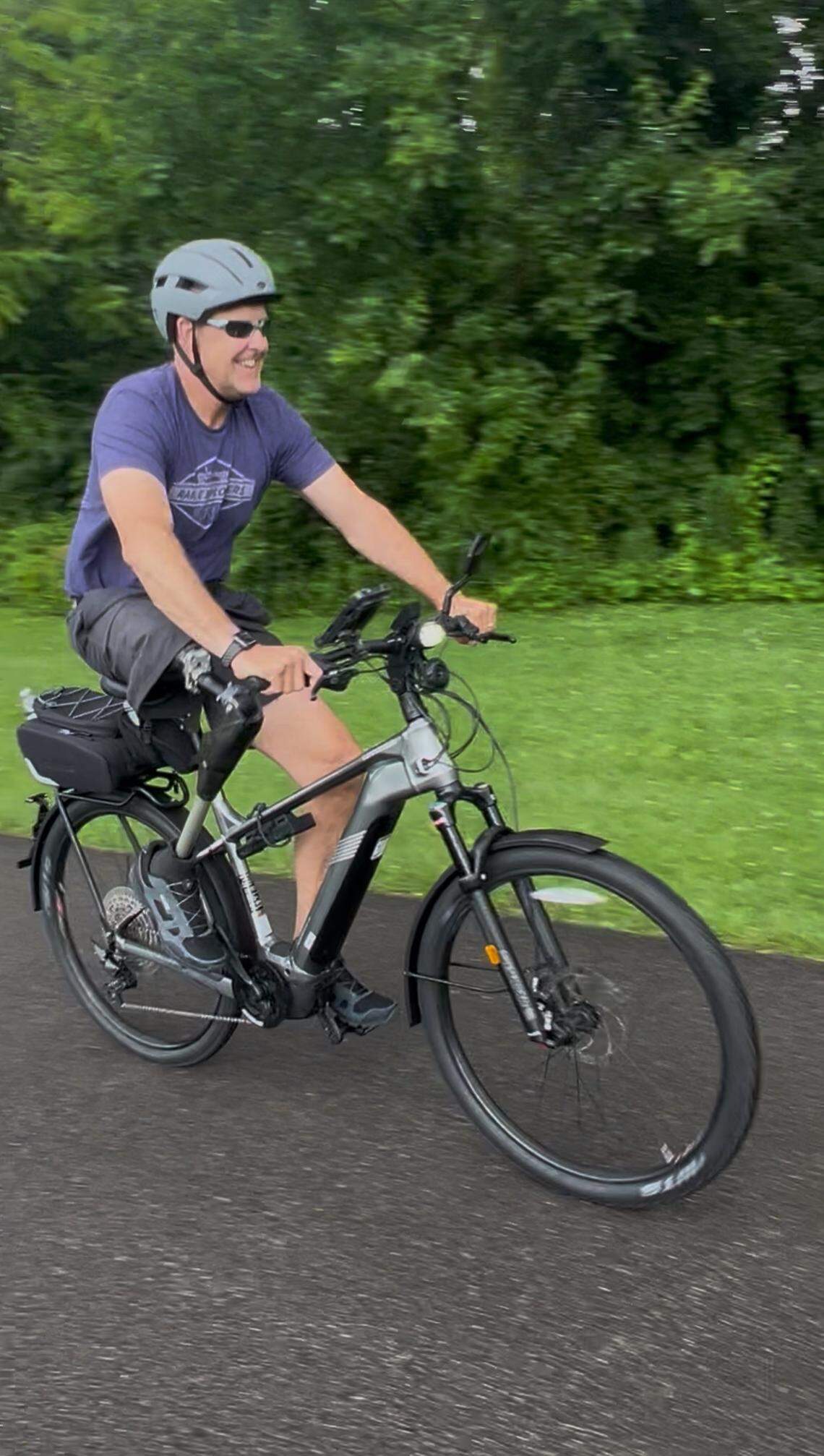 One year after having an above-the-knee amputation of his right leg, ex-Kentucky Wildcats men’s basketball player Todd Svoboda has returned to riding a bicycle. “I had a fellow amputee give me some tips on what I needed to do to be able to (ride a bike again),” Svoboda says.
