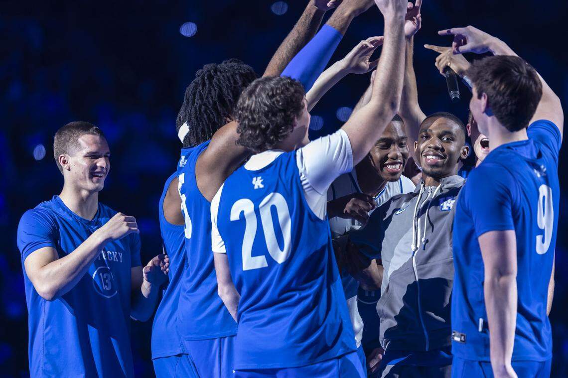 The Kentucky men’s basketball team was introduced at Big Blue Madness. Of the 12 scholarship players on this Wildcats squad, none have been college teammates and none have played for UK.
