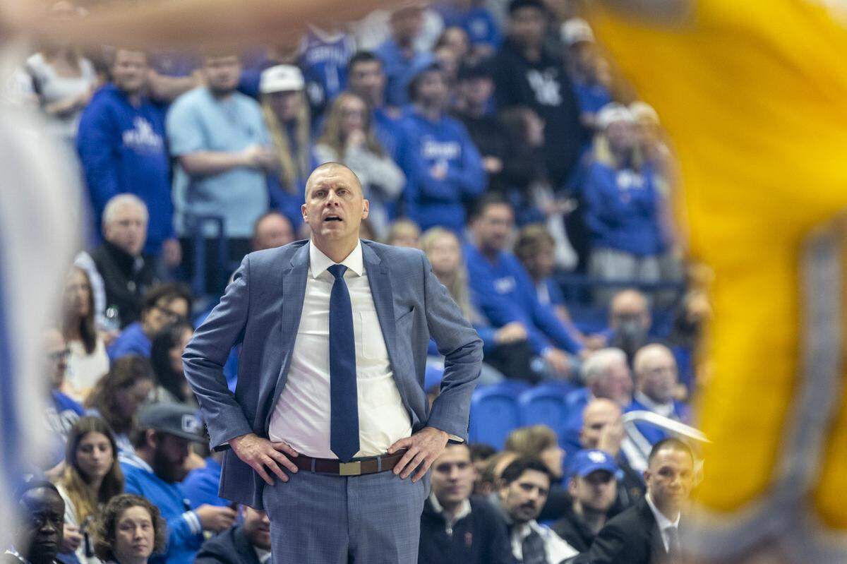 Mark Pope has never won a conference regular season championship as a college head coach.