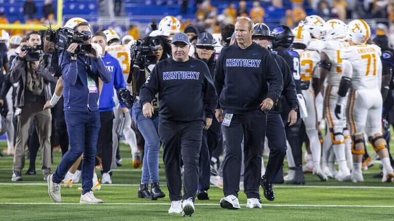 Kentucky football fires all-time winningest coach Mark Stoops after 13 seasons