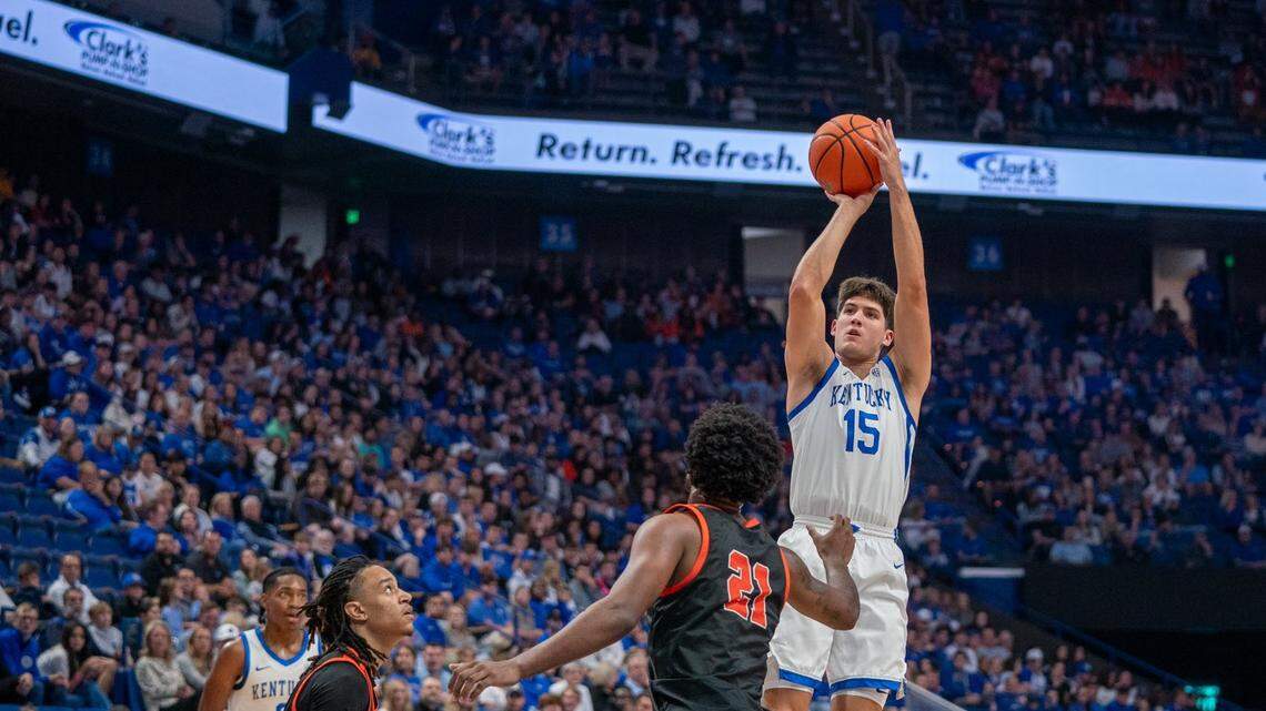 Five things you need to know from UK basketball’s 92-69 exhibition win over Georgetown