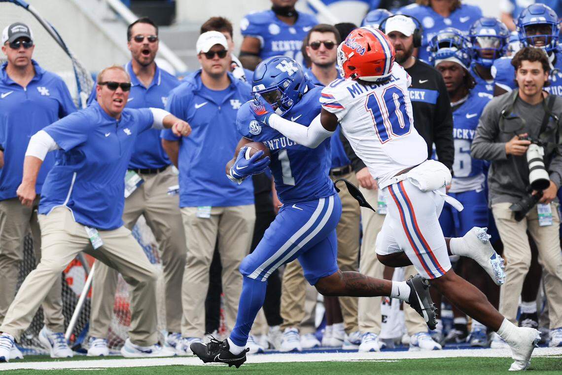 Ray Davis (1) runs for a first down for Kentucky against Florida on Saturday, Sept. 30, 2023, at Kroger Field in Lexington, Ky.