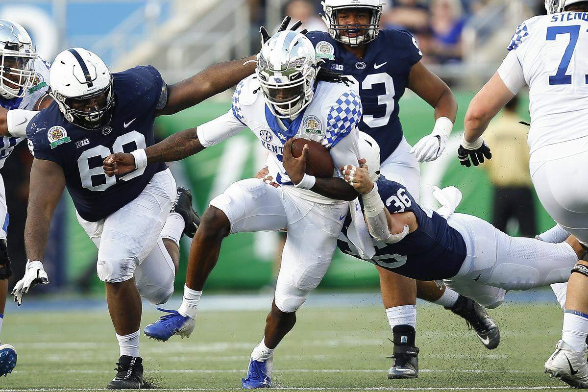 Kentucky quarterback Terry Wilson (3) led the 2018 Wildcats to their first 10-win season since 1977 and first New Year’s Day bowl victory since the 1952 Cotton Bowl.