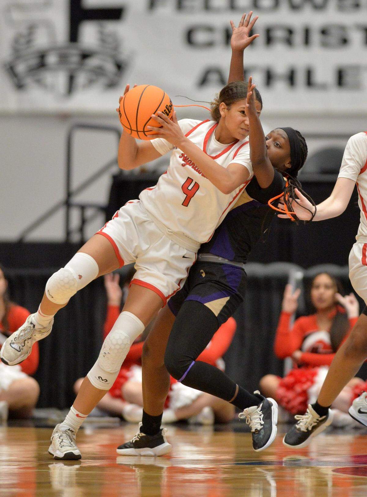 Lexi Blue (4) joins three other athletes previously committed to or playing under Kenny Brooks at Virginia Tech to switch to Kentucky this week.
