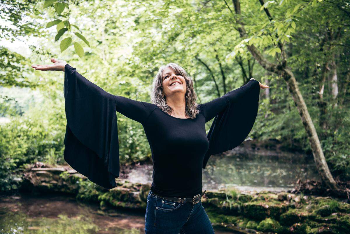 Singer/songwriter Kathy Mattea will be at The Kentucky Castle in January.