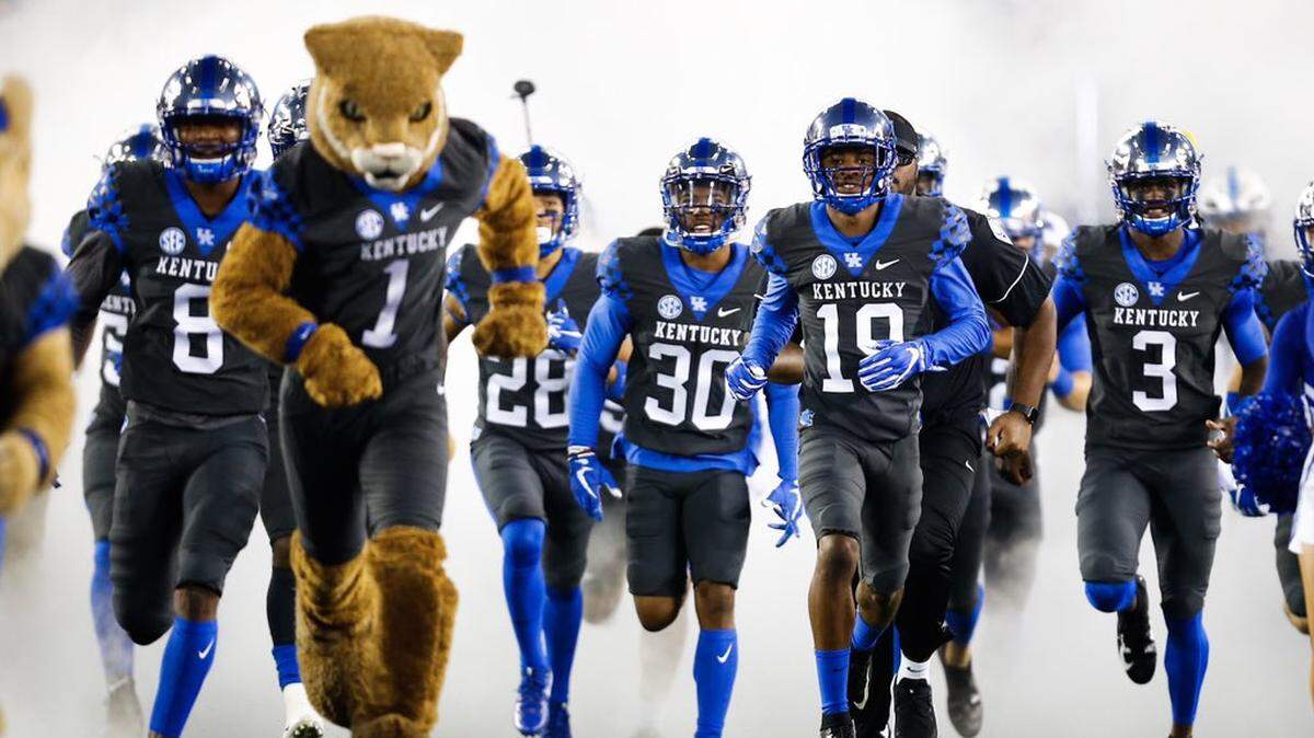 Kentucky’s players took the field ahead of their game against South Carolina.