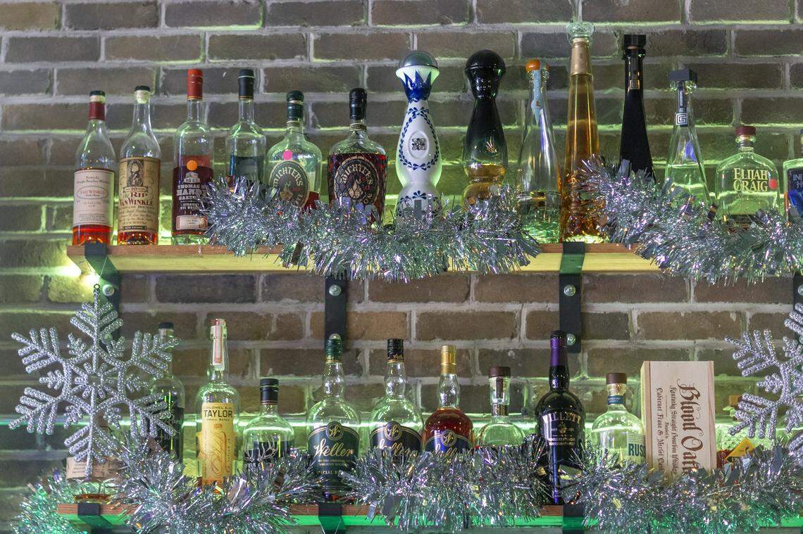 Birdies & Barrels showcases a limited selection of beers and bevy of bourbons that range from FKNG (For Kings Not Gods) to Pappy Van Winkle, Ten Day Bourbon, RD1 and more with a preference for barrel selects - as the bar's name implies.