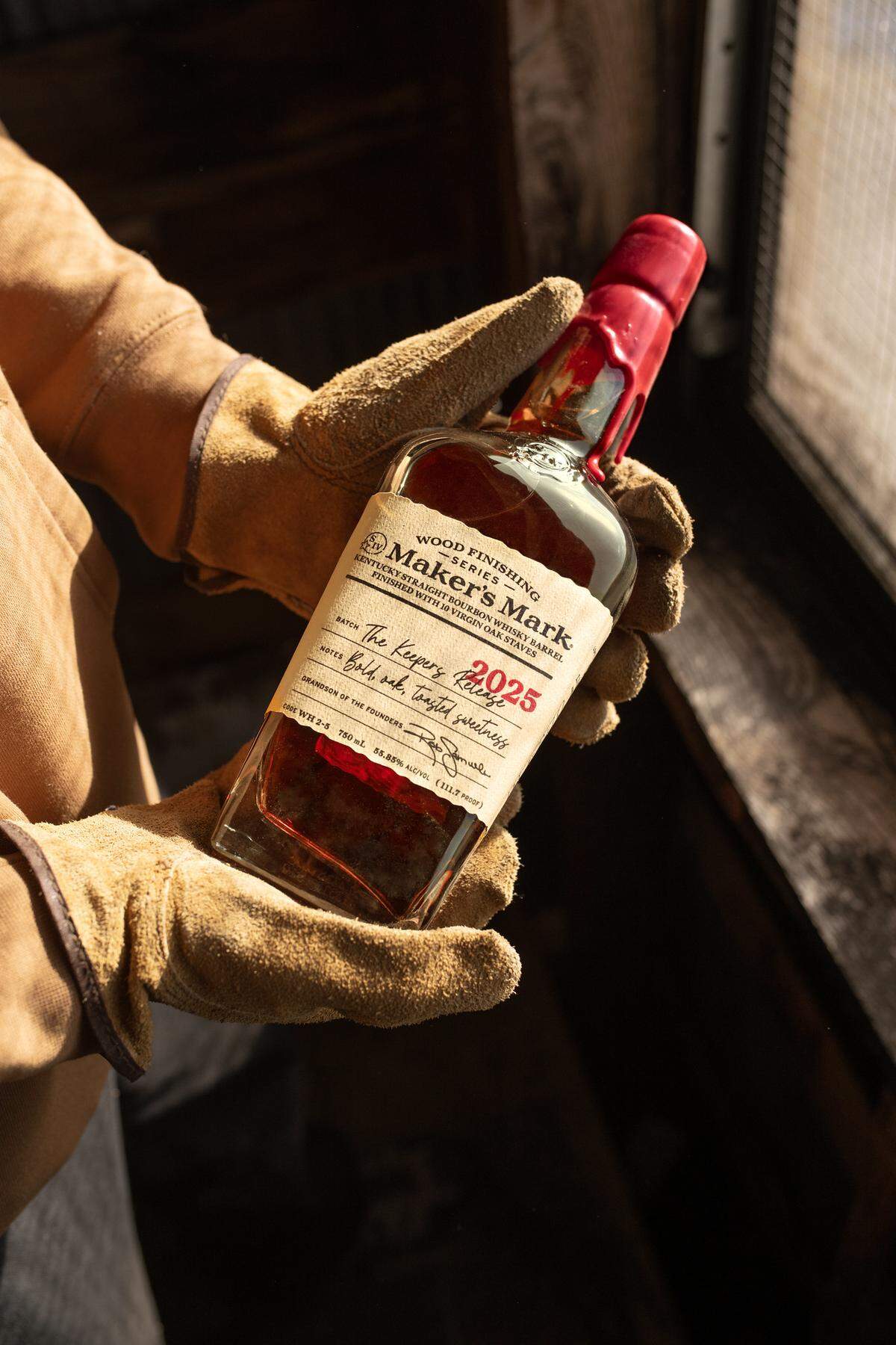 Maker’s Mark Wood Finishing Series’ latest bottle is The Keepers Release, inspired by the sensory experience of the warehouse team that works with the Kentucky distillery’s barrels.