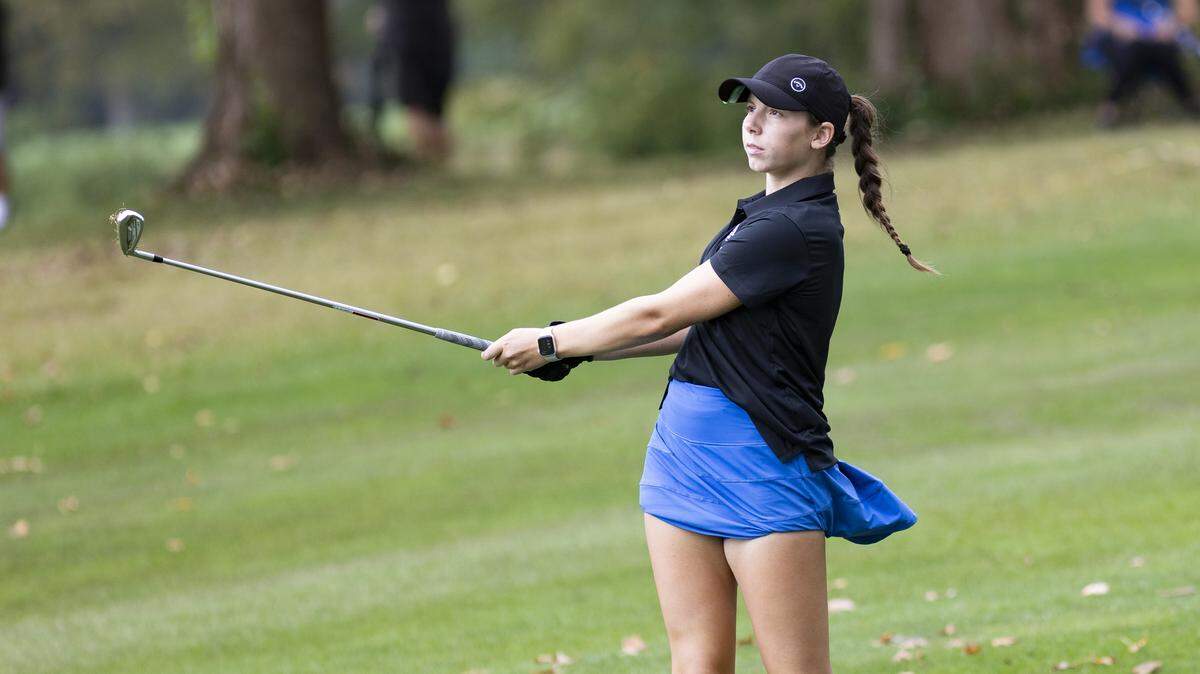 Lexington Christian’s Grace Soale, shown here during the 9th Region Girls Golf Championship at Lakeside Golf Course on Sept. 24, led the Eagles to a first-place finish at the KHSAA State First Round Tournament on Monday in Winchester.
