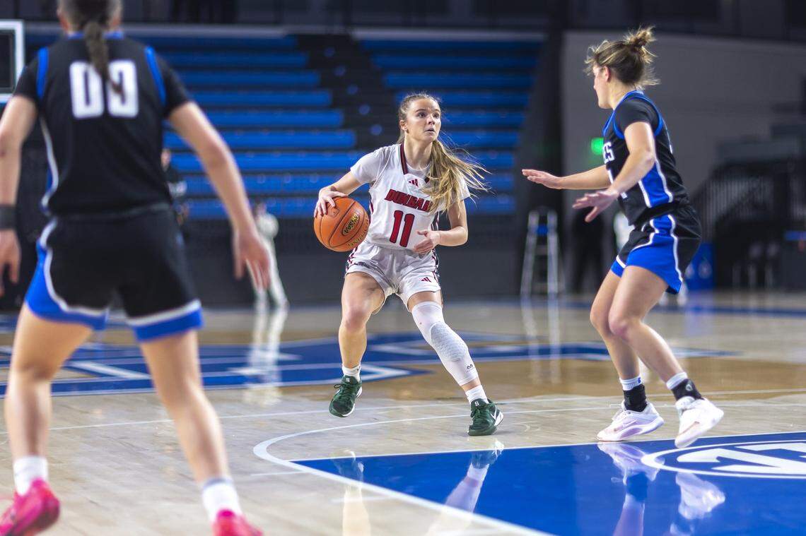 Dunbar's Layla Flynn moves the ball during a game against Lexington Christian at Historic Memorial Coliseum on Friday, Feb. 6, 2026.