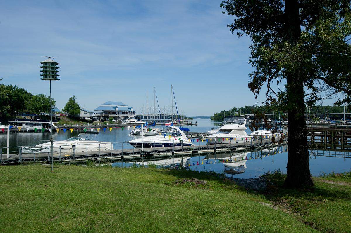 Green Turtle Bay in Grand Rivers offers Kentuckians the full resort experience, from boating to a spa.