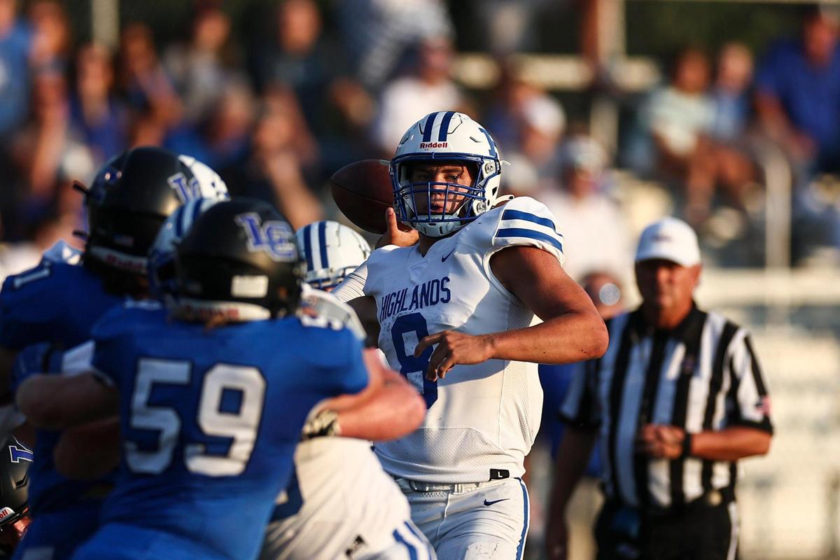 Quarterback Brody Benke (8) will lead Highlands against North Laurel on Friday night.