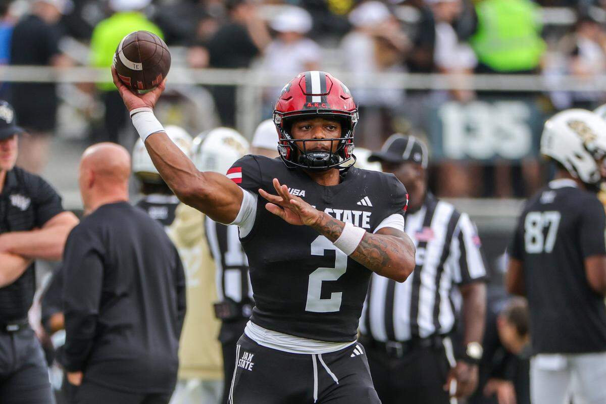 Former Kentucky Wildcats and Owensboro High School quarterback Gavin Wimsatt is now the starting QB for Jacksonville State.