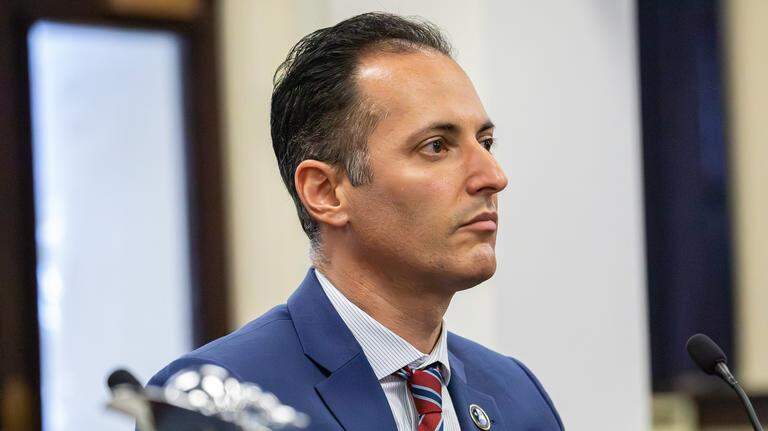 Former college classmate of KY Rep. Daniel Grossberg alleges he assaulted her