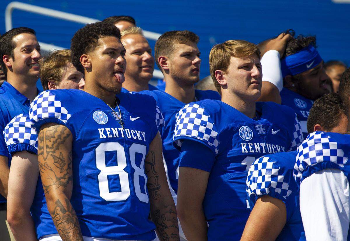 Kentucky redshirt freshman tight end Keaton Upshaw (88) caught the first two passes of his college career last week vs. Toledo.
