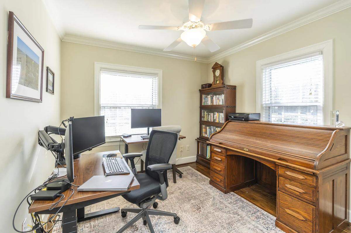 A view of the study room at 403 Queensway drive.