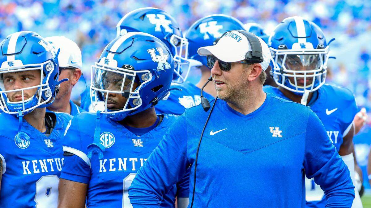 Liam Coen’s Kentucky offense generated 357 total yards in Saturday’s season-opening win over Ball State.