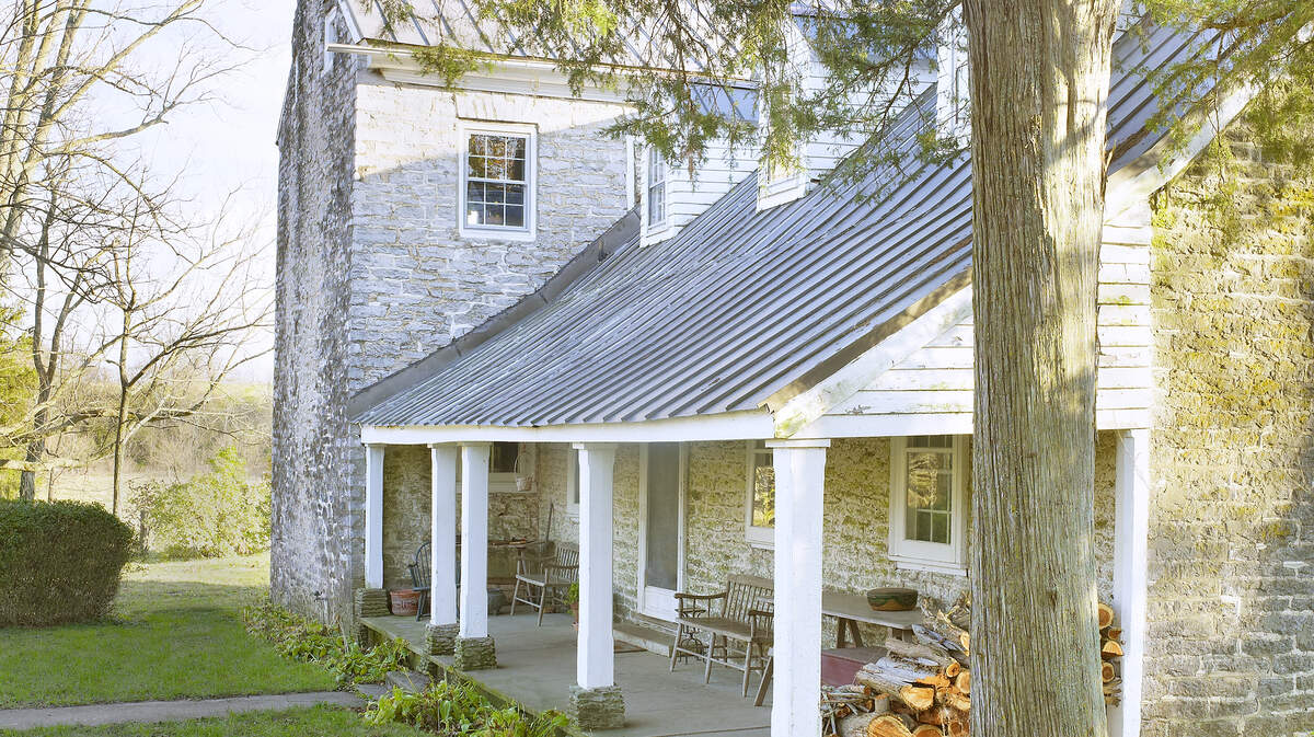 Above: The Simpson Farm, originally known as Kiser  Station, was built in Bourbon County in 1785, with the back section added between 1800 and 1810. 
Left: New York architectural photographer Pieter  Estersohn is a frequent visitor to Kentucky through is longtime friendship with Gainesway Farm owner Antony Beck, who suggested Estersohn's new book.    