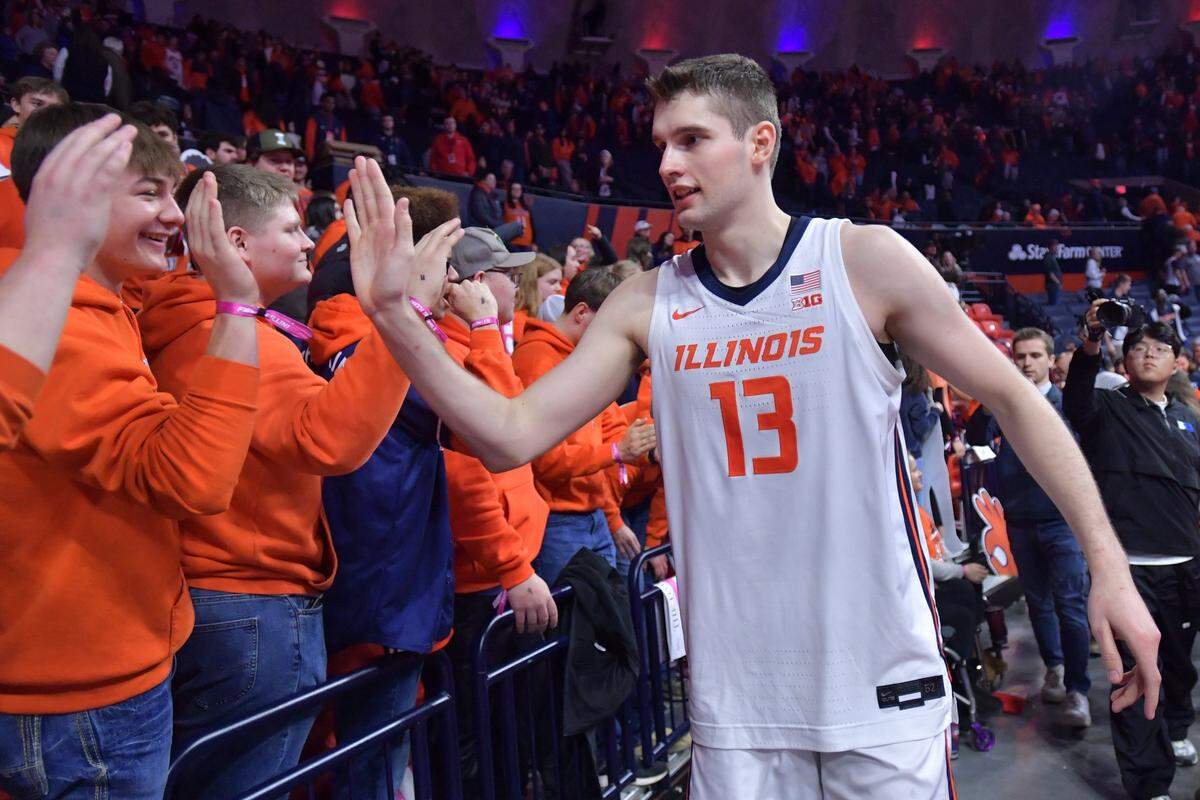 Illinois center Tomislav Ivisic averages 12.8 points and 7.7 rebounds for the Fighting Illini. The 7-foot-1, 255-pound sophomore is the brother of former Kentucky and current Arkansas big man Zvonimir Ivisic.