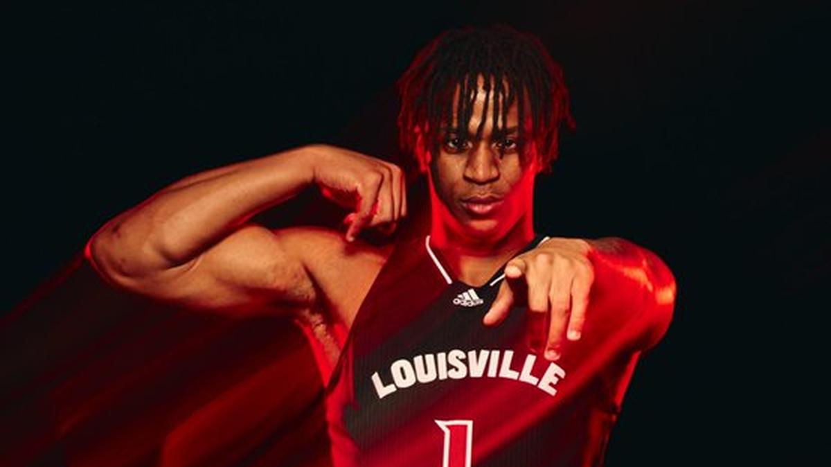 Kaleb Glenn posted a photo of himself in a Louisville uniform following a campus visit during the summer.