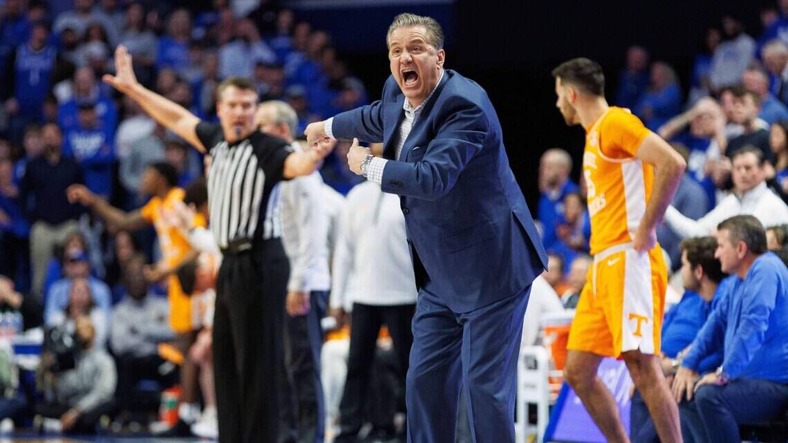 ‘How can you let that happen?’ How UK’s inbounds defense failed against Tennessee.