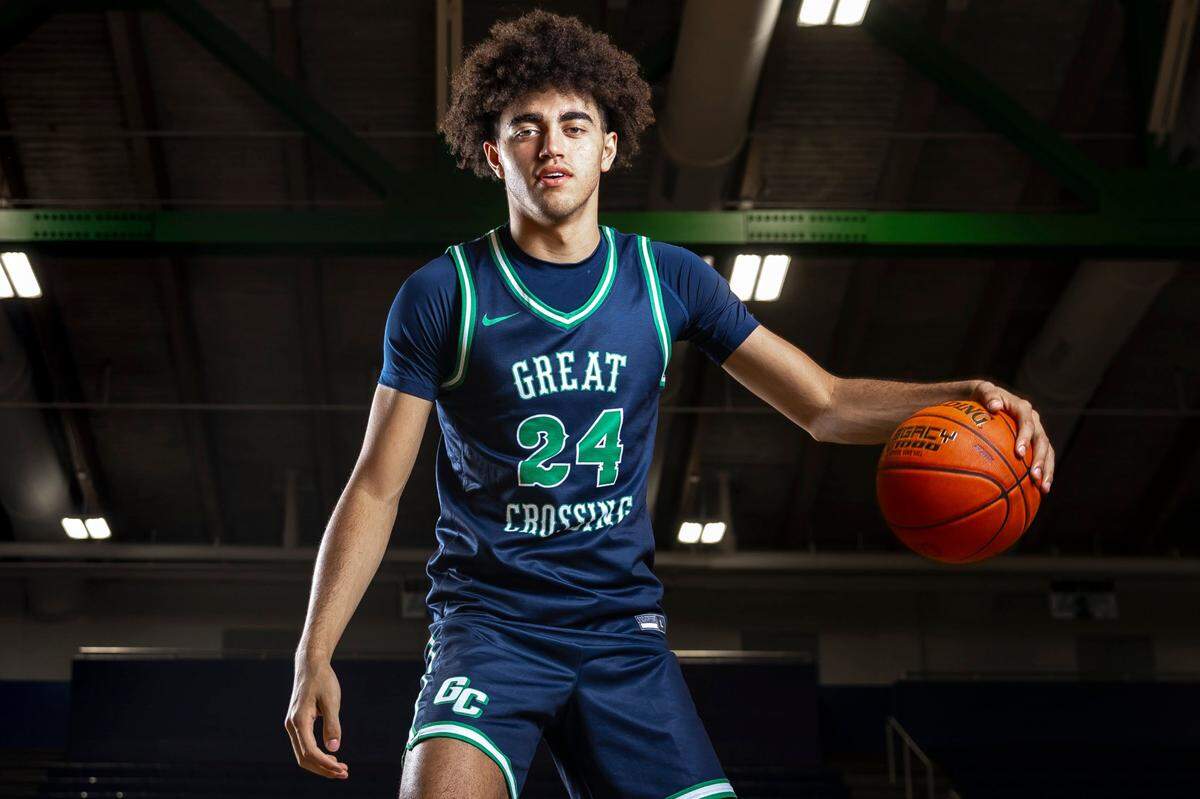 Great Crossing senior center Malachi Moreno will be playing college basketball for Mark Pope at Kentucky.
